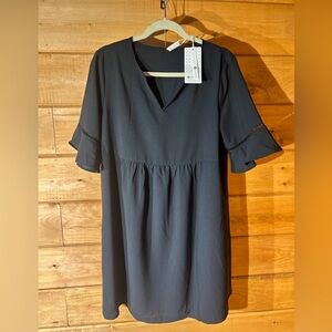 Women’s Mini Dress V-Neck with Ruffle Sleeves - Black with pockets